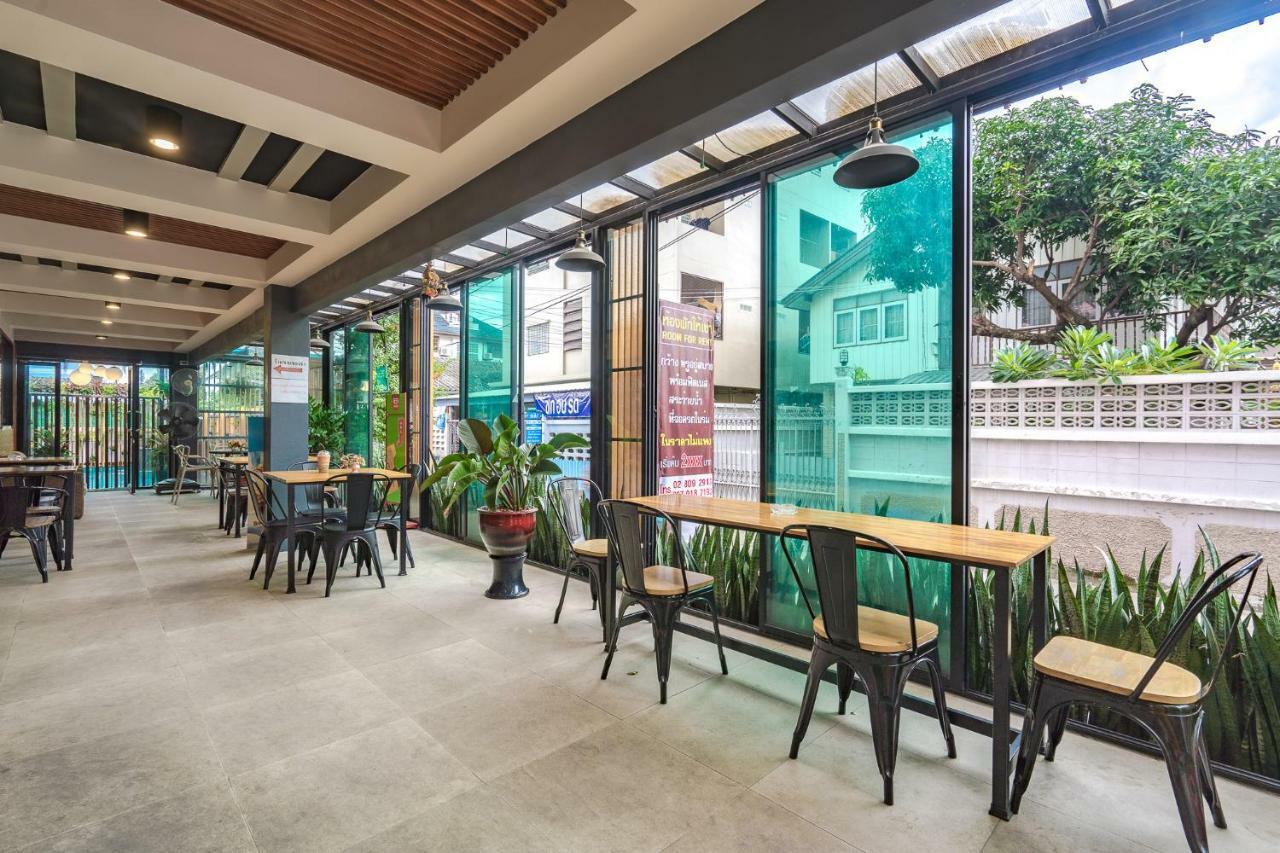 Penyos Service Apartment Bangkok Kültér fotó